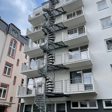Hotel Mondial Comfort - Frankfurt Centre 3*