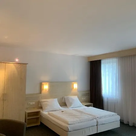 Mondial Comfort - Frankfurt Centre Hotel 3*