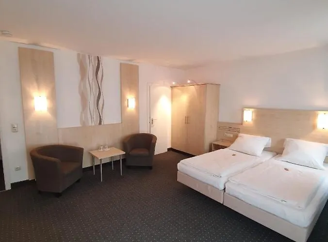 Otel Mondial Comfort - Frankfurt Centre 3*