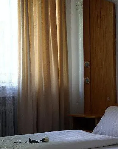 Mondial Comfort - Frankfurt Centre Otel