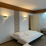 호텔 Mondial Comfort - Frankfurt Centre 3*