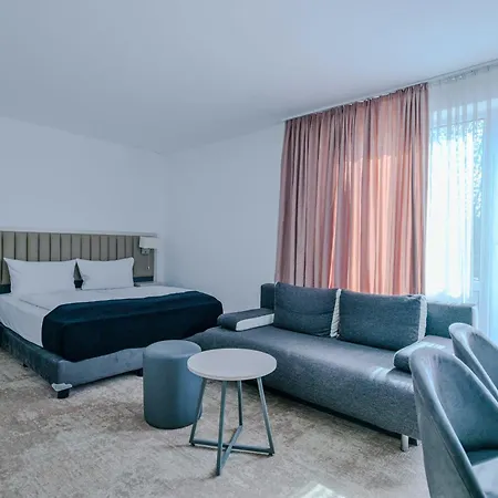 Mondial Comfort - Frankfurt Centre Отель