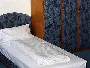 فندق Mondial Comfort - Frankfurt Centre فرانكفورت