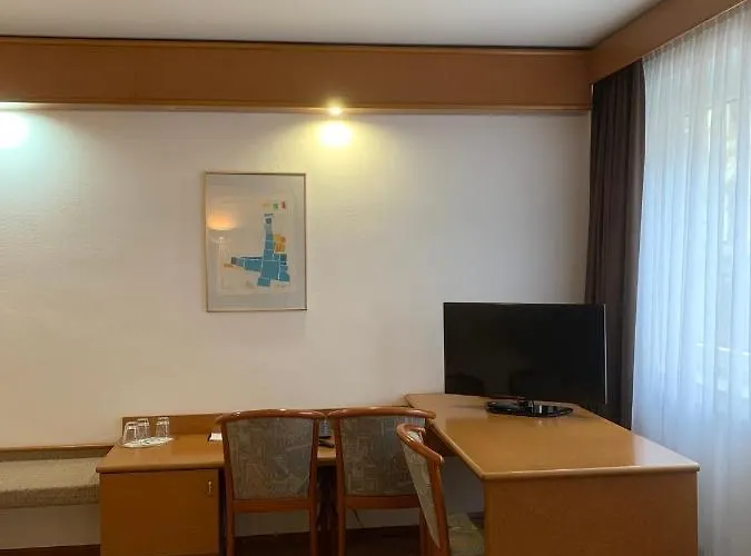 酒店 Mondial Comfort - Frankfurt Centre 3*